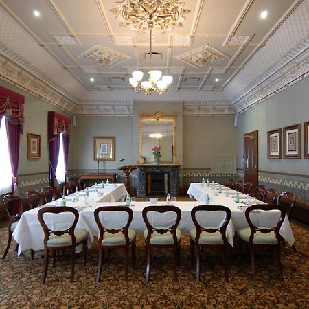 Craig'S Royal Hotel Ballarat Eksteriør billede The Boardroom