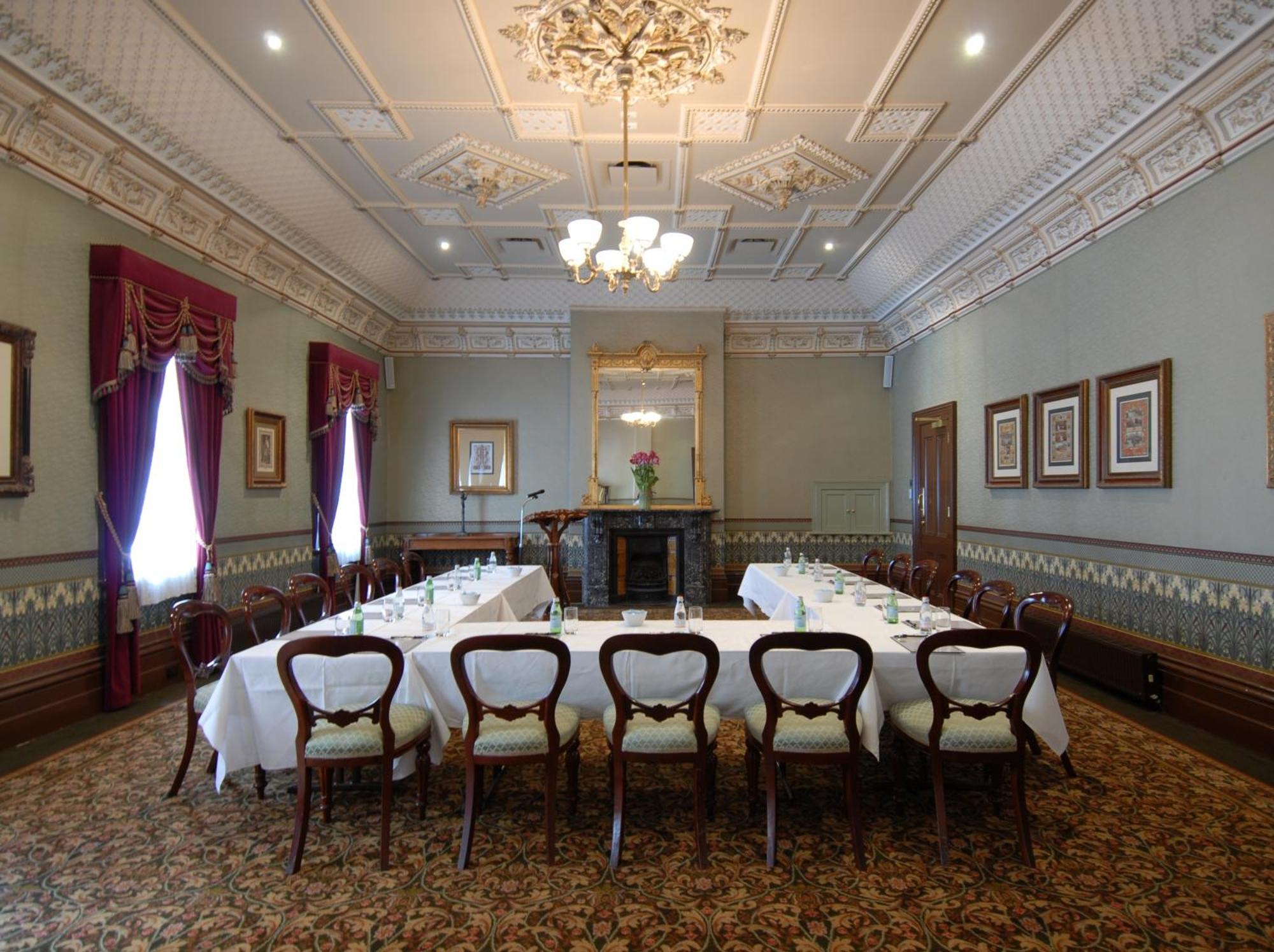 Craig'S Royal Hotel Ballarat Eksteriør billede The Boardroom